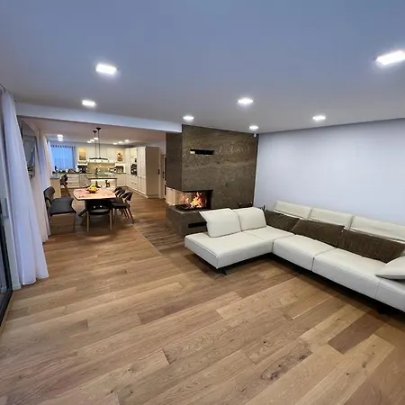 Vila Luxury Lake *